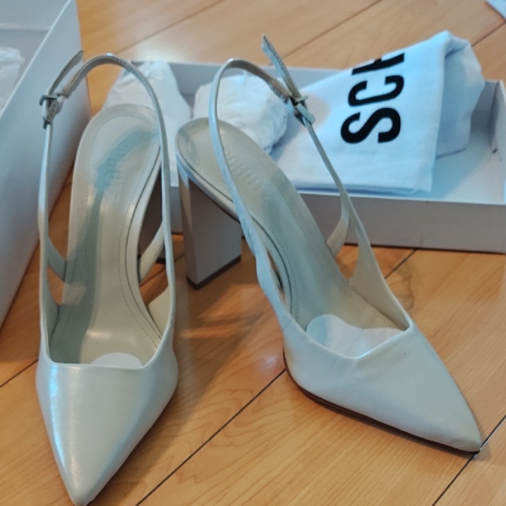 SCHUTZ Elegant Cream Slingback Heels